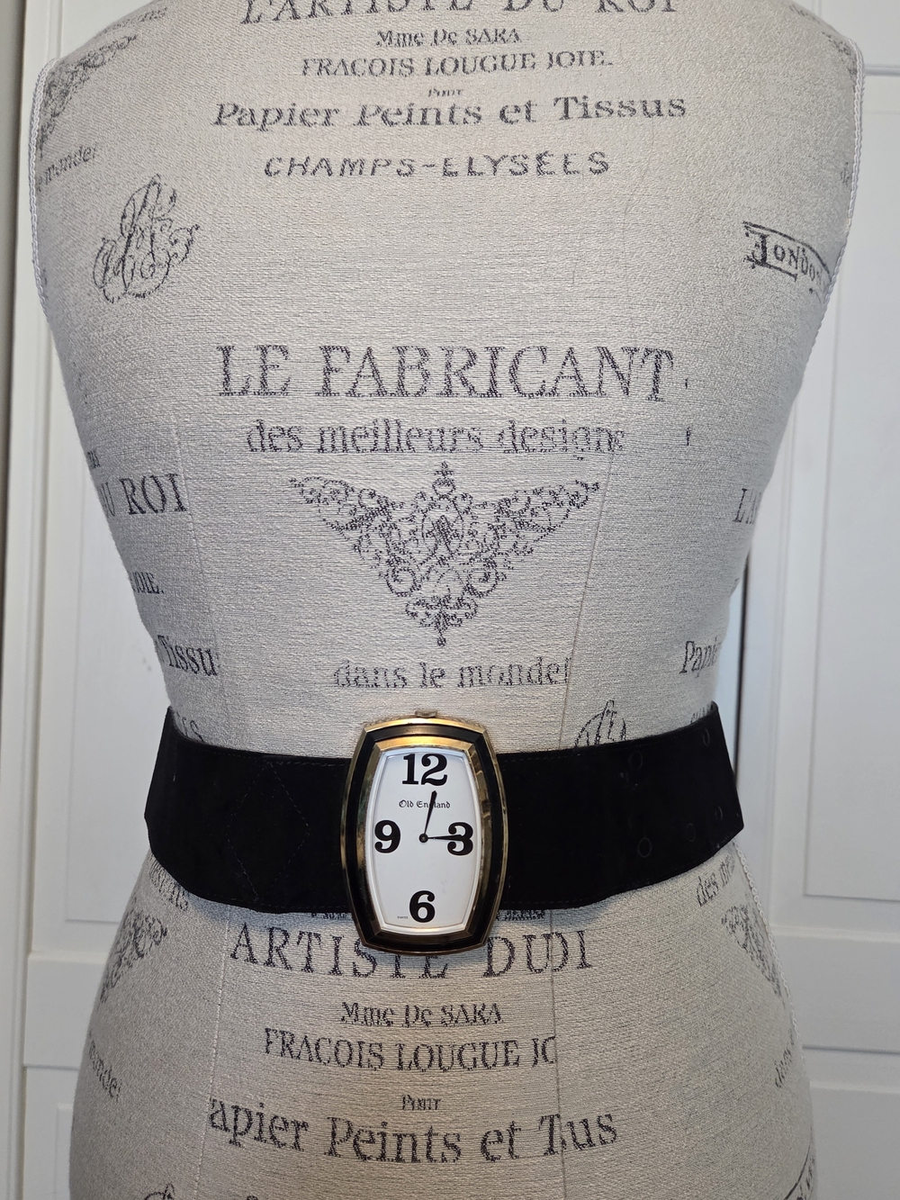 Vintage Black Suede Belt with Decorative Watch Face Buckle - Picture 6 of 16